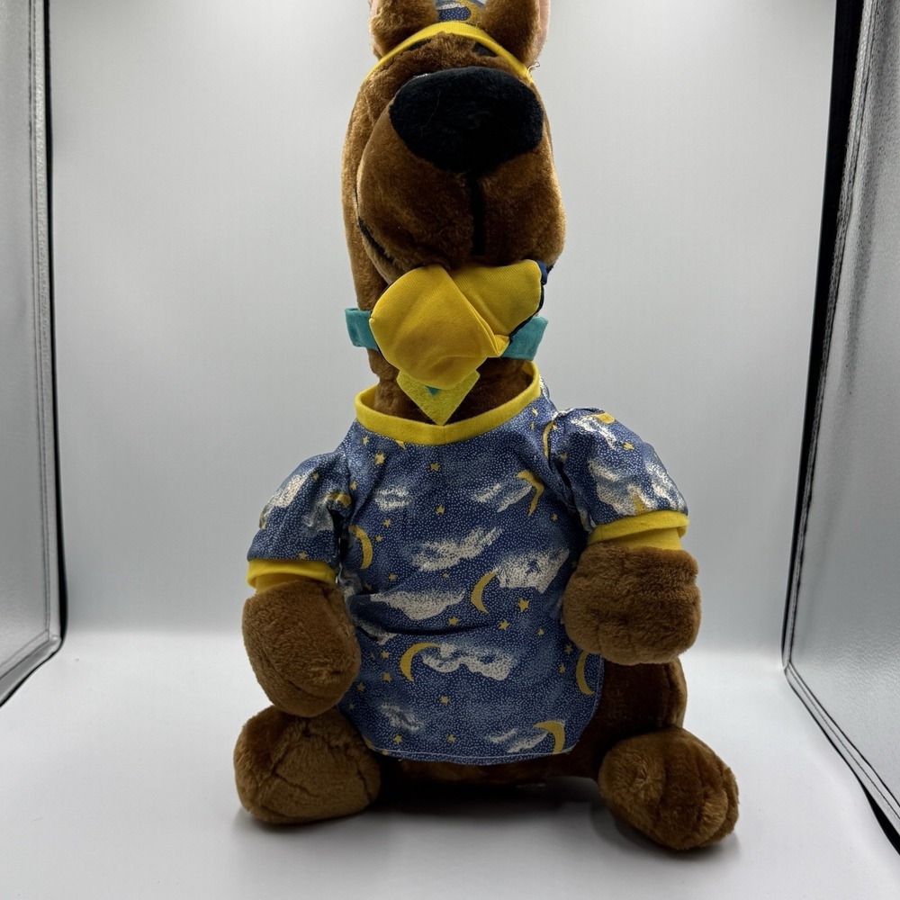 Vintage Scooby Doo Plush 8" Pajama Night Shirt Cartoon Network with‎ Tag 1998